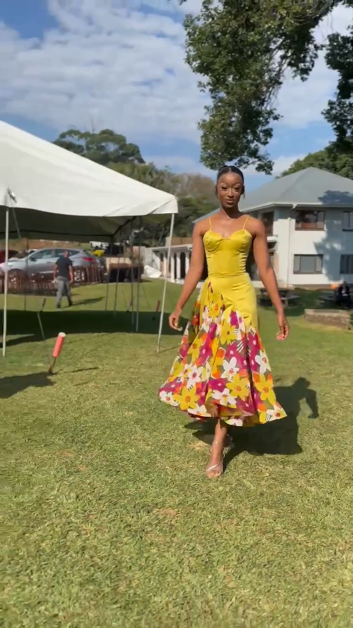 Yellow Floral - Print Midi Dress