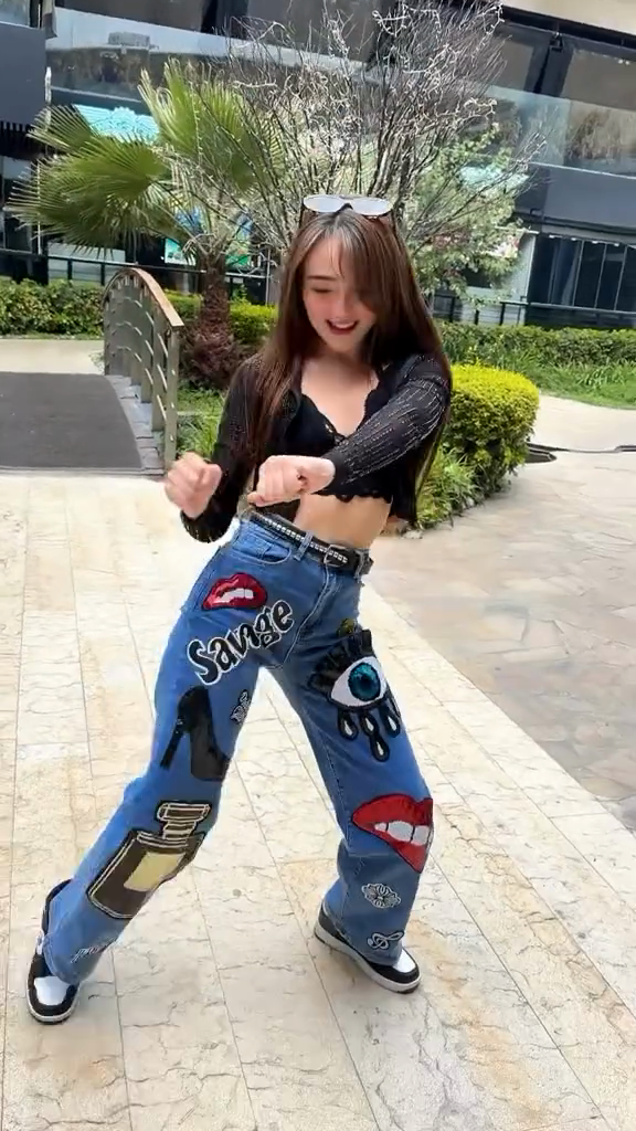 Graphic - Embellished Jeans