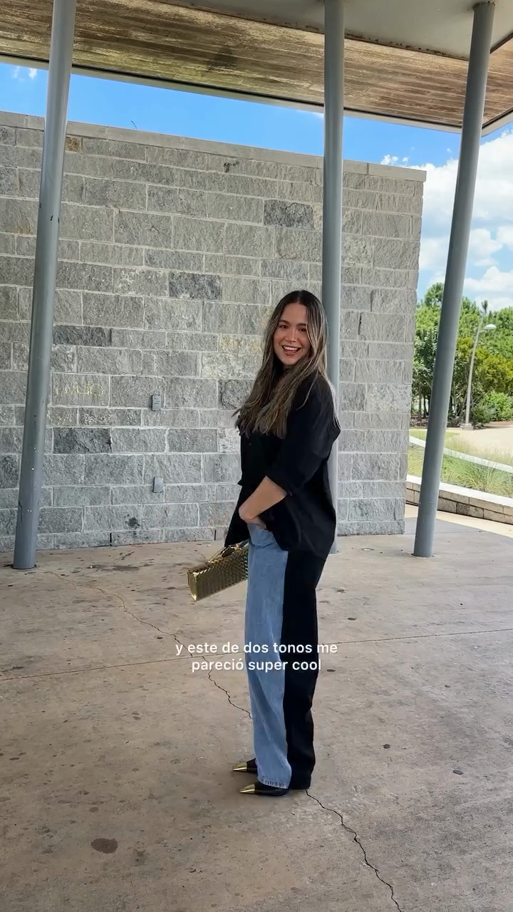 Black Oversized Shirt & Contrast - Trimmed Wide - Leg Jeans Set