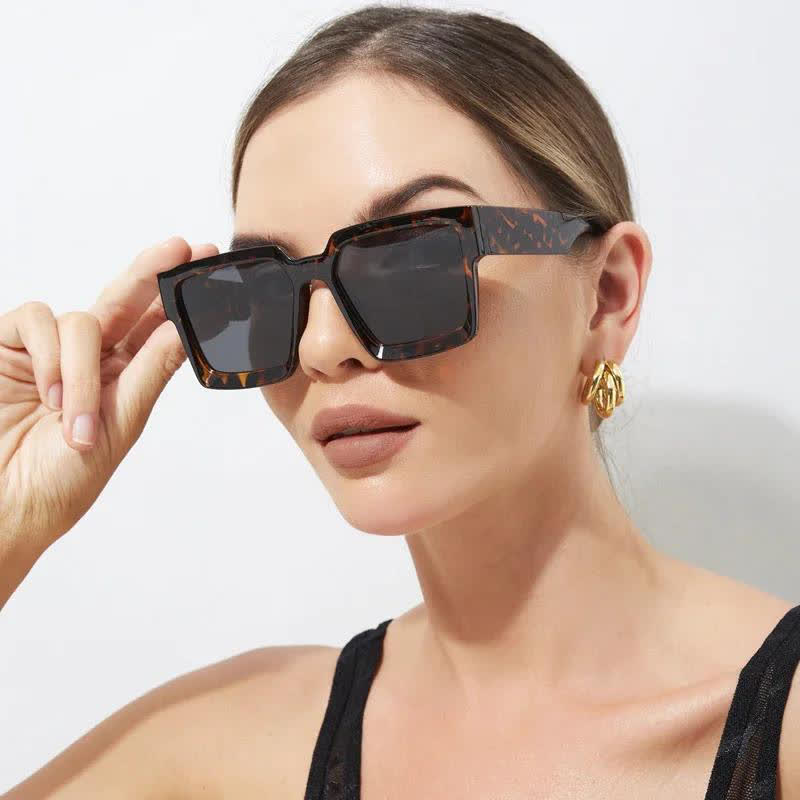 Spykay™ SG60711 Square Frame Tinted Sunglasses