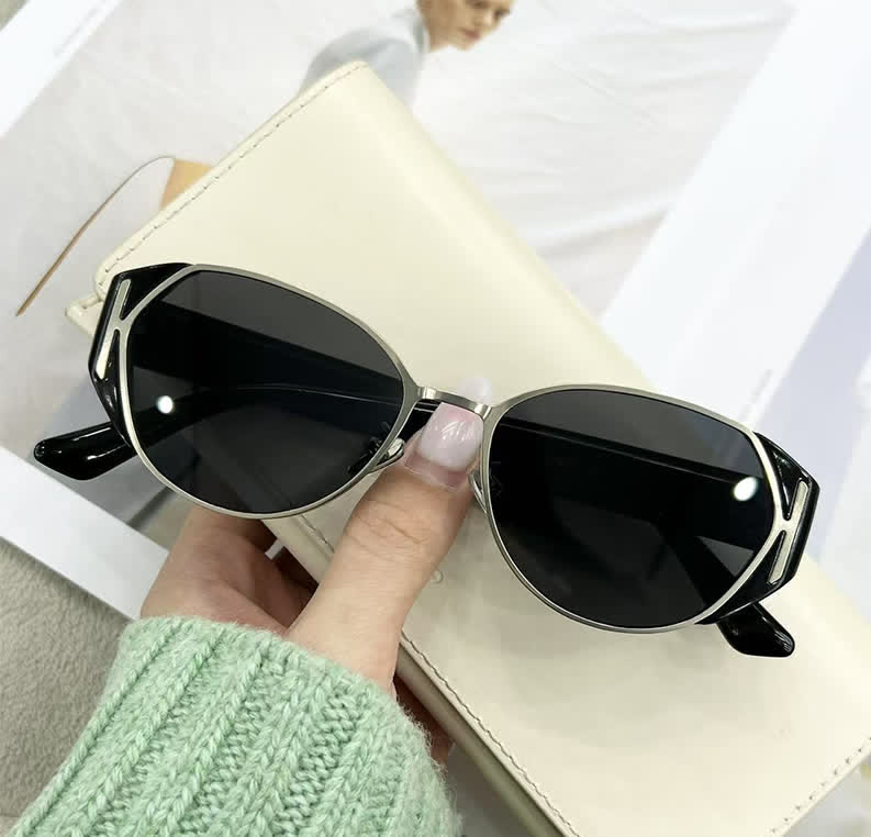 Spykay™ SG60772 Cat-Eye Retro Fashion Sunglasses with Nylon Lenses