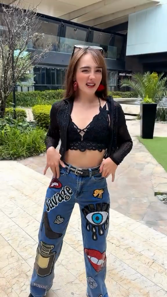 Graphic - Embellished Jeans