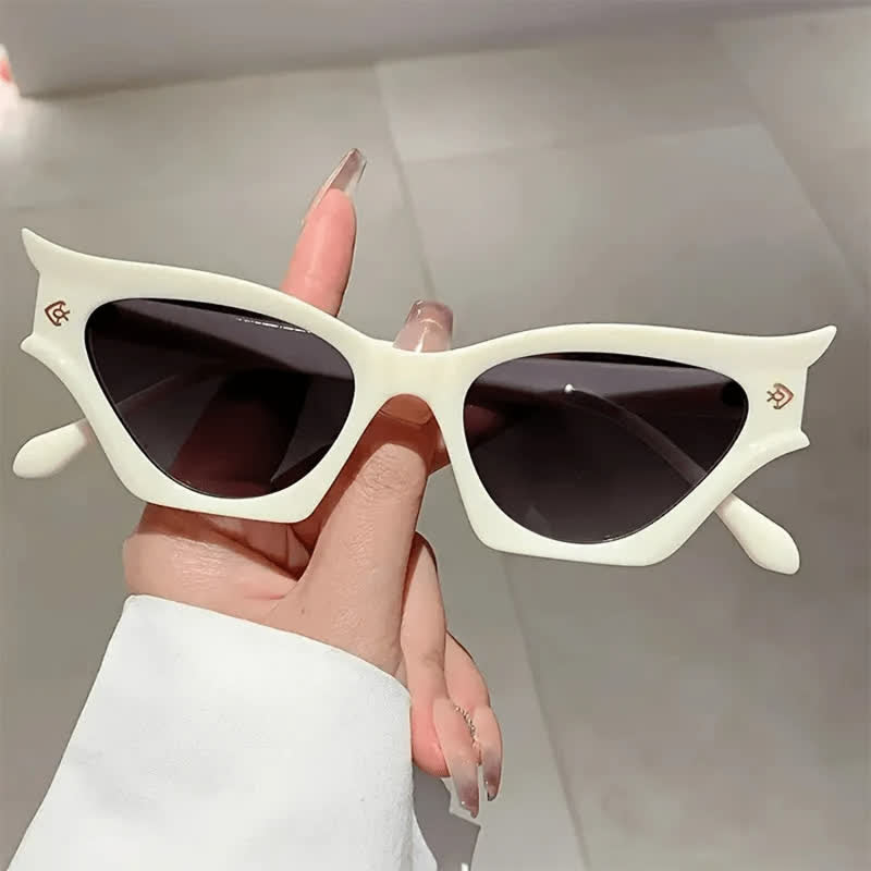 Spykay™ SG61017 Retro Cat-Eye Fashion Sunglasses