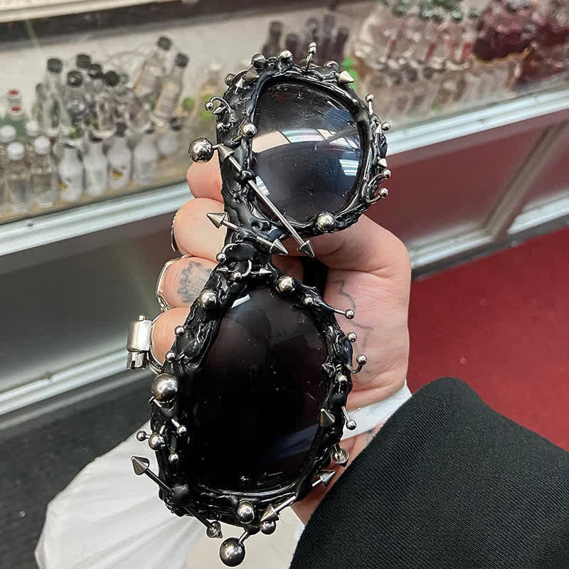Spykay™ SG60924 CyberPunk Style Irregular Shaped Rivet Decor Sunglasses for Party