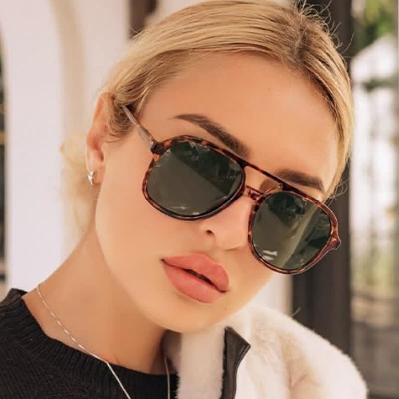 Spykay™ SG60740 Retro-Vintage Double Bridges Polarized Aviator Sunglasses