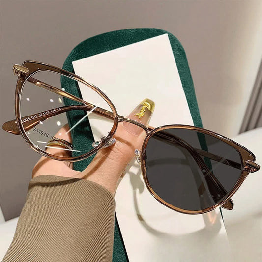 Spykay™ SG61009 Classic Simple Cat-Eye Anti-blue Light Photochromic Sunglasses