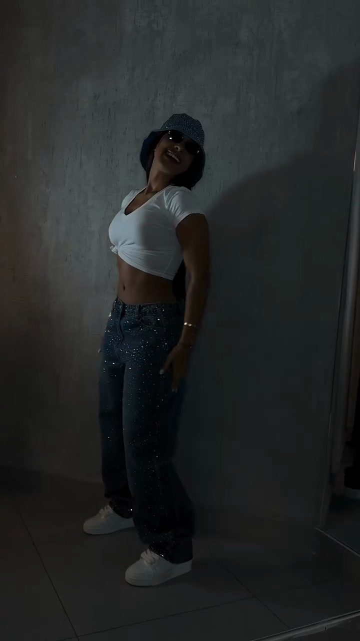 Sparkled Baggy Jeans