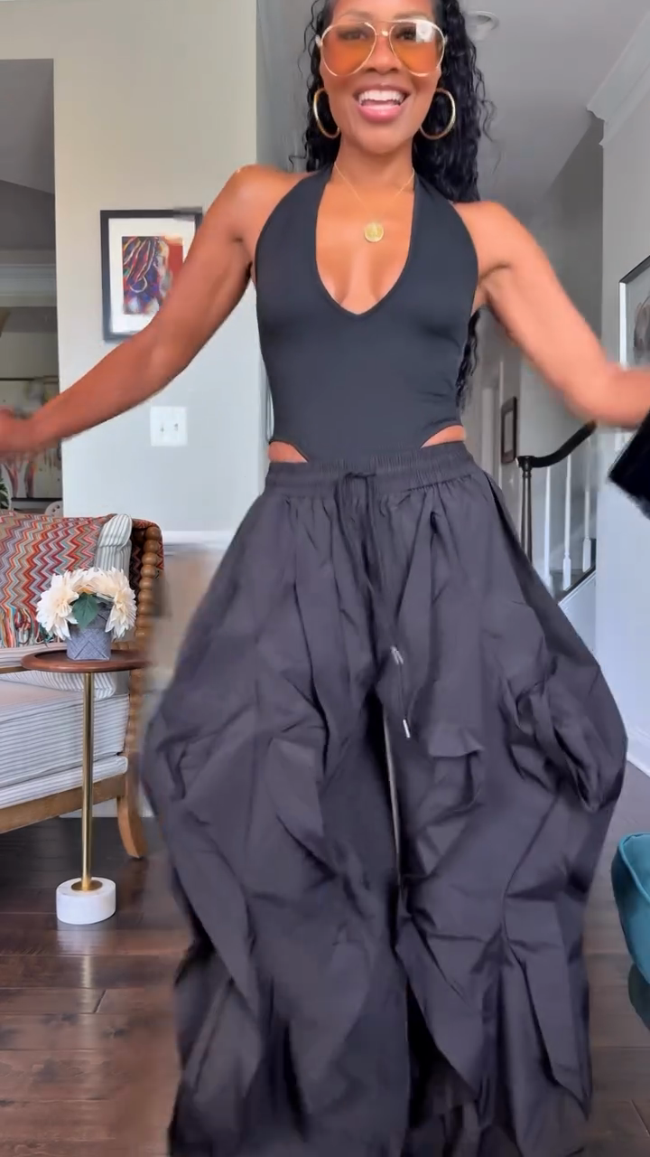 Oversized Black Ruffled Wide - leg Pants