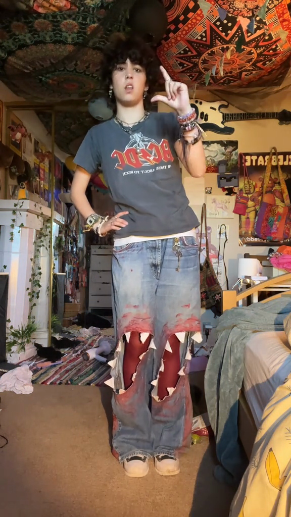 Unique Distressed Jeans