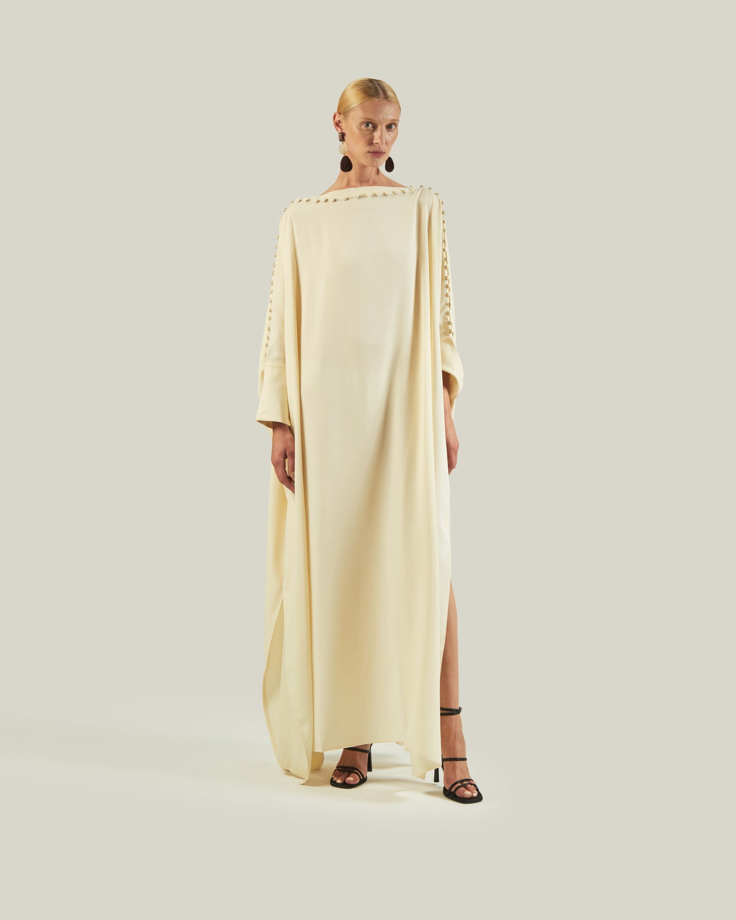 Kaftan in Ivory