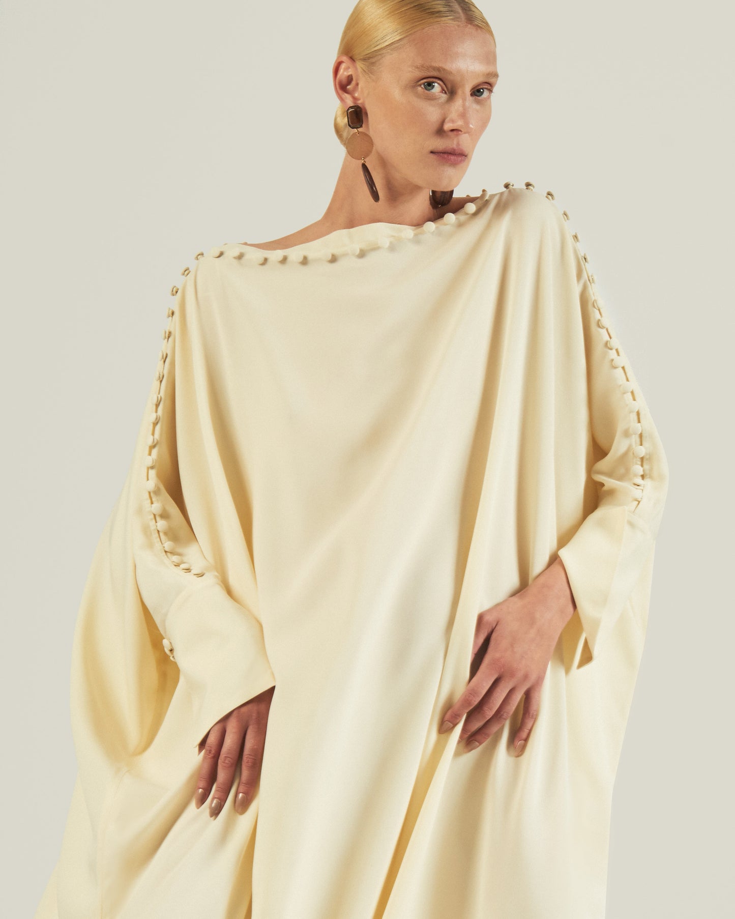 Kaftan in Ivory
