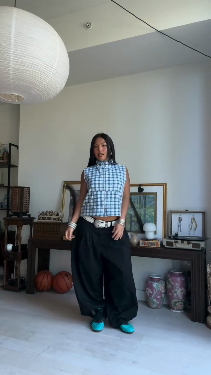 Baggy Black Button - Front Pants