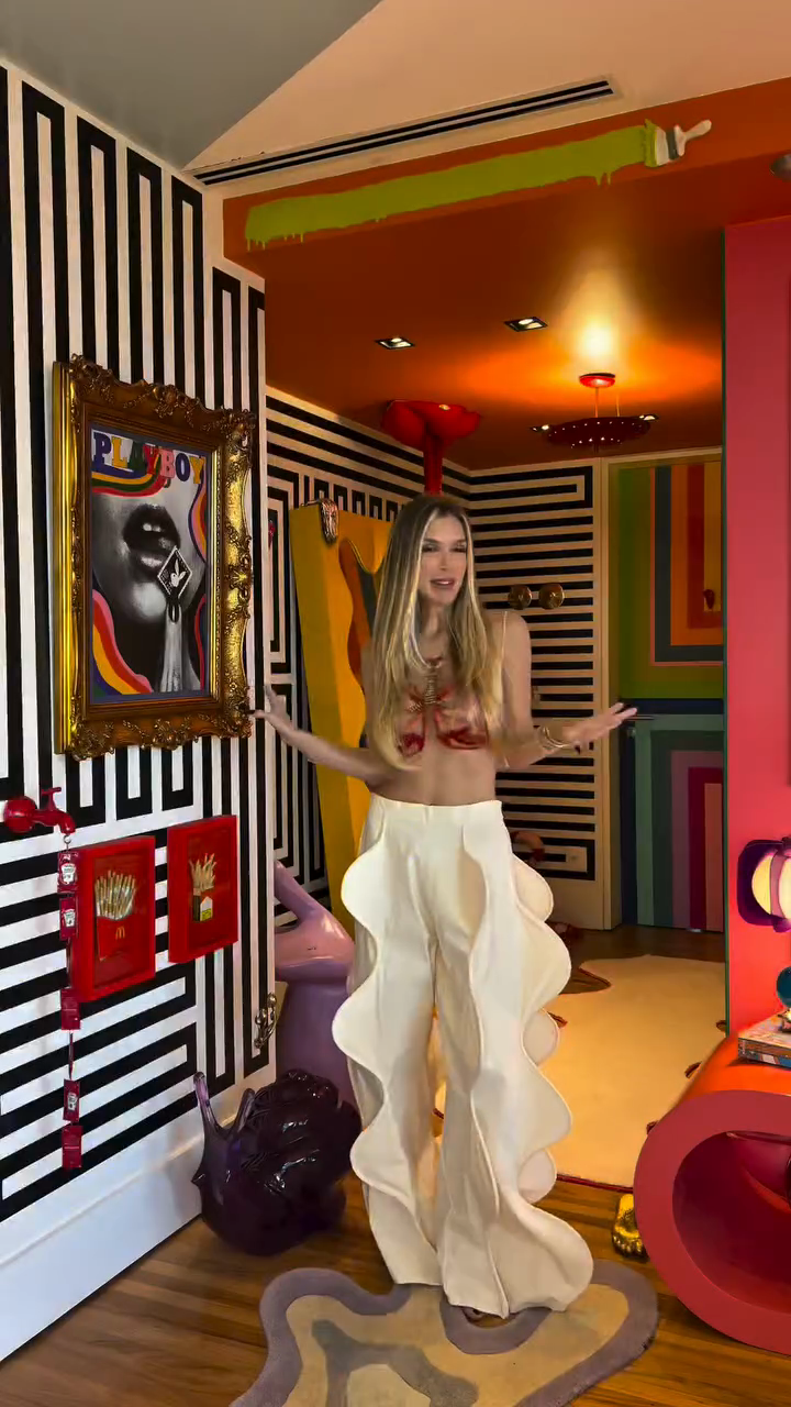 Printed Bodice and Wavy Edges - White Hem Pants Set