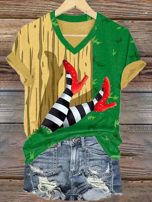 Classic Ruby Red Shoes Painting V-Neck Casual T-Shirts
