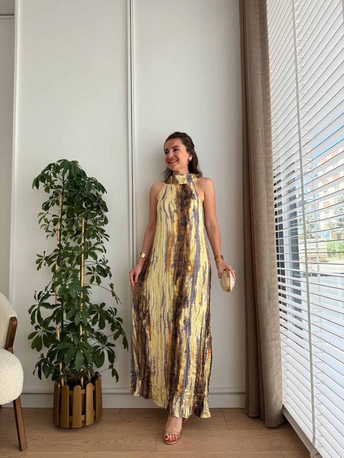 Tie - Dye Halter Maxi Dress