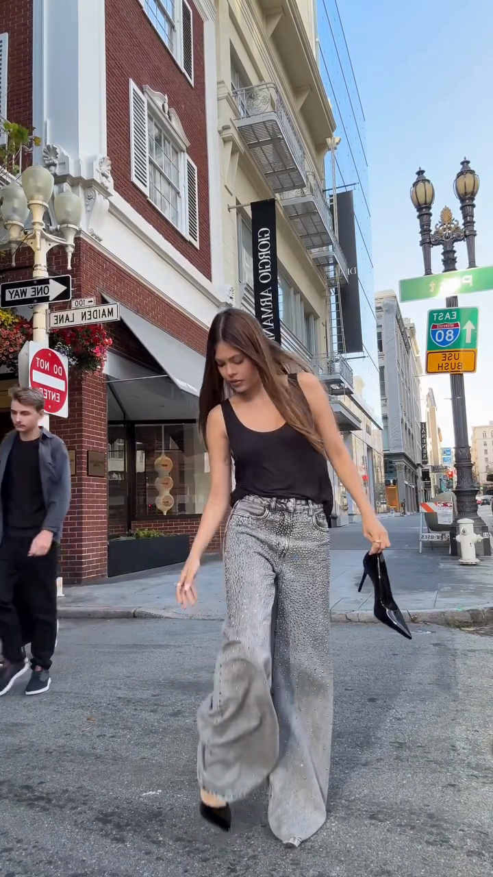 Black Vest And Wide-Leg Jeans With Rhinestones Set