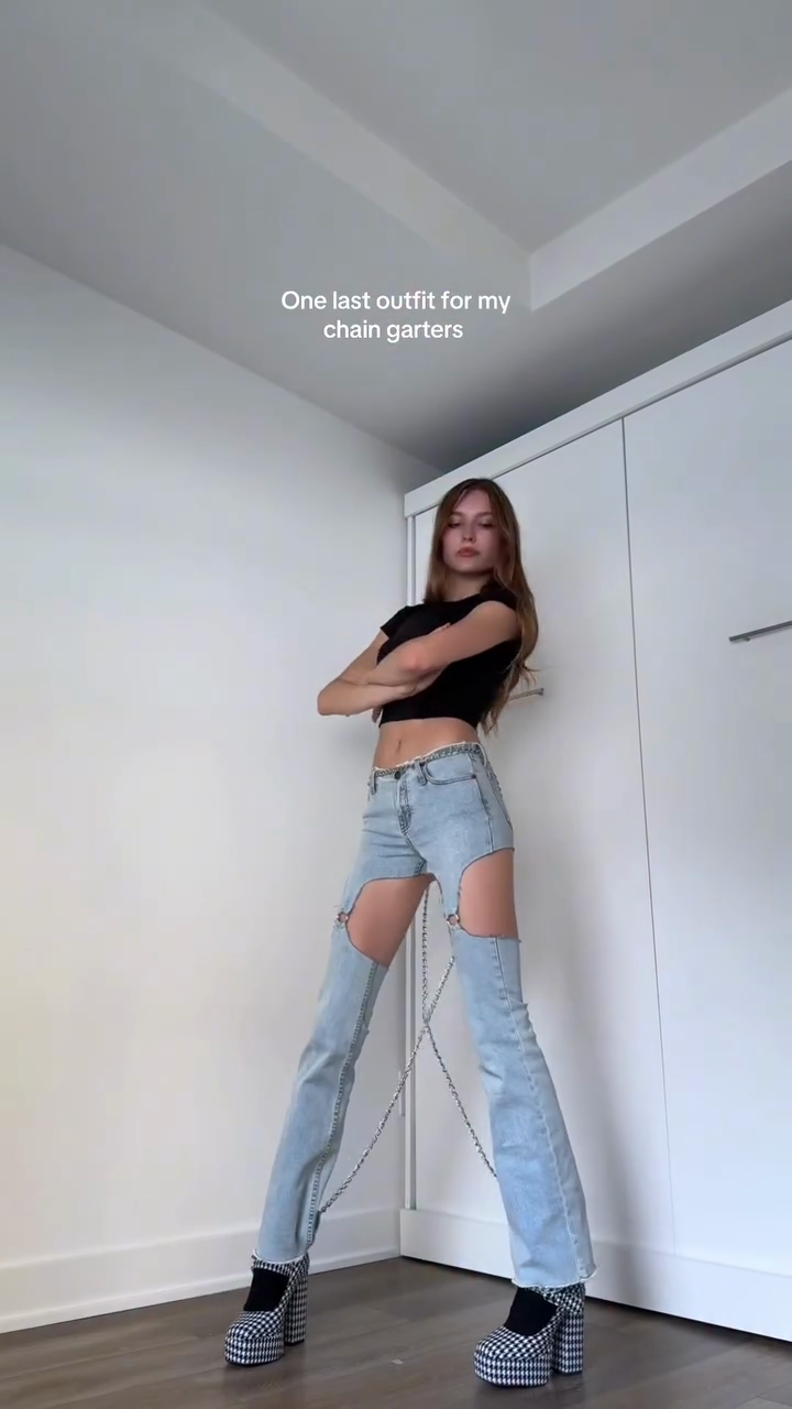 Chain - embellished Light Blue Jeans