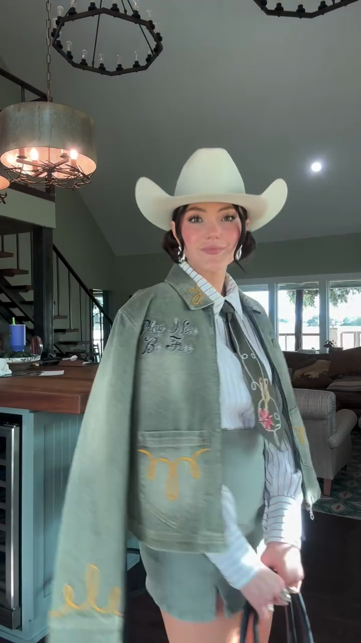 Western - Style Embroidered Denim Jacket Outfit Set