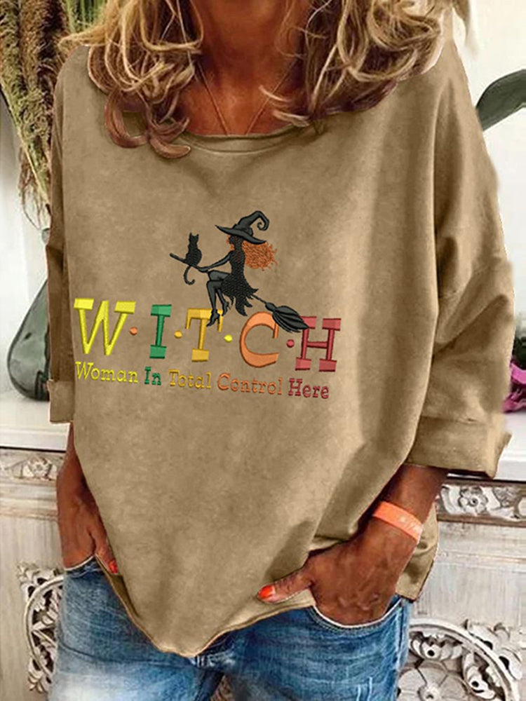Women's Witch Woman In Total Control Herself Powherful Print T-Shirt