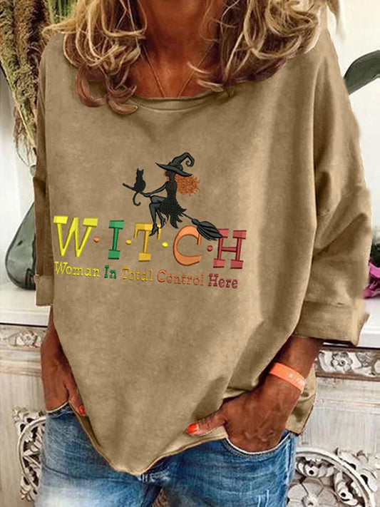 Women's Witch Woman In Total Control Herself Powherful Print T-Shirt