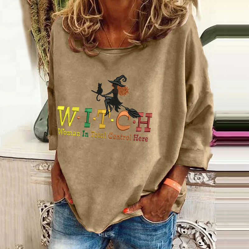 Women's Witch Woman In Total Control Herself Powherful Print T-Shirt
